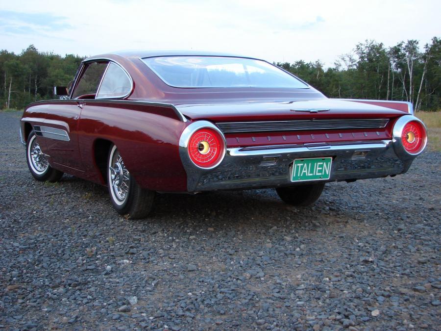 Fiat Thunderbird Italien concept 1963 года  (фото 6 из 6)